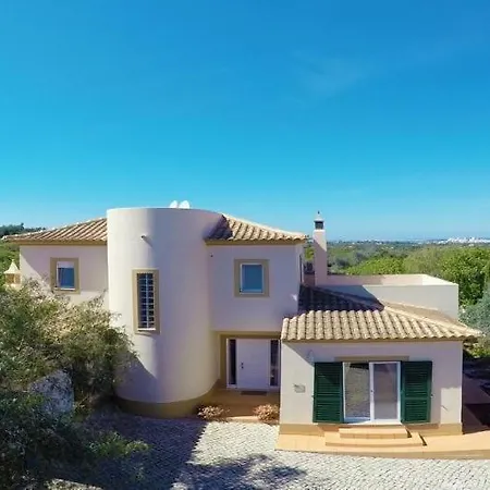 Tatil Evi Casa Alha Estômbar